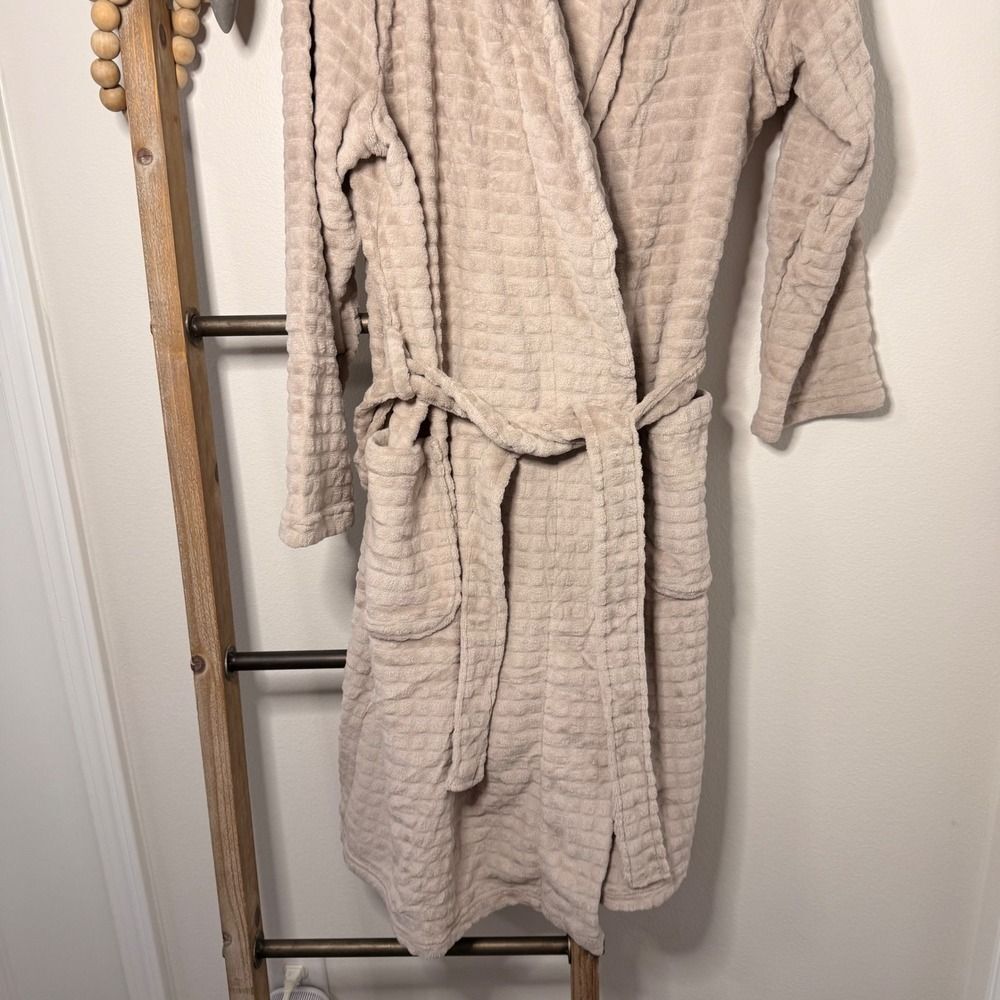 Ulta Lounge Plush Waffle Knit Robe Bathrobe Beige Cozy Loungewear Large XL - Picture 4 of 10